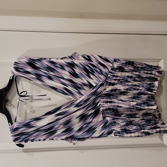 Lane Bryant Double V neckline short sleeve peplum top 18/20 - Picture 4 of 7